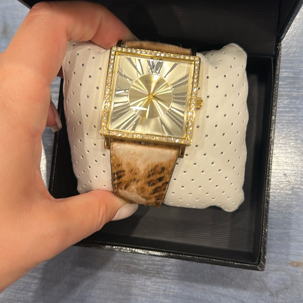 Guess vintage watch